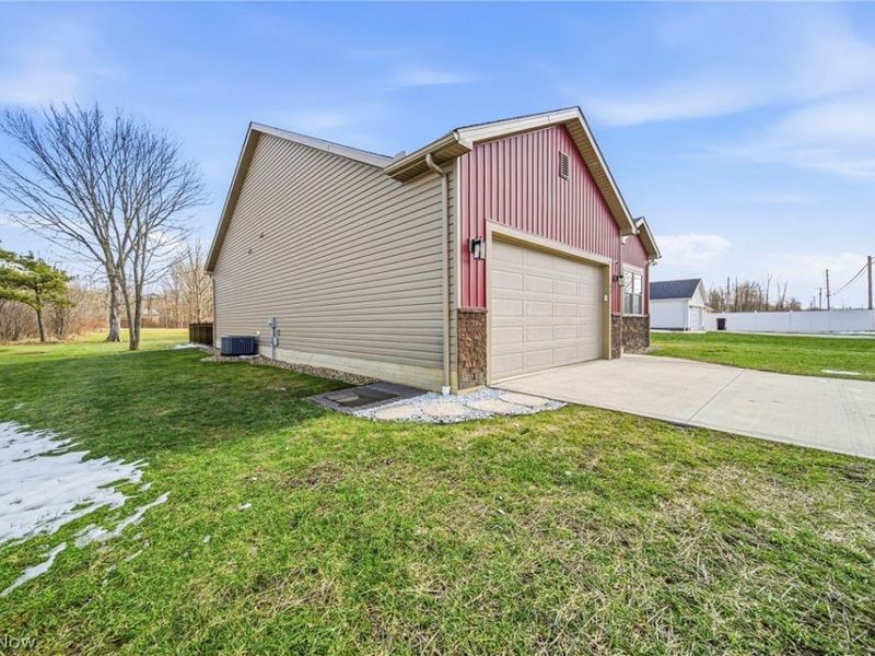 537 Rome Rock Creek Road, Roaming Shores, OH 44084 Photo 5