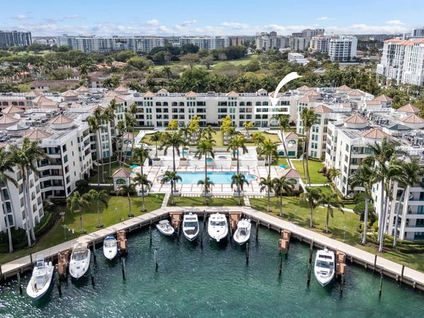 100 SE 5th Avenue, Unit 415, Boca Raton, FL 33432