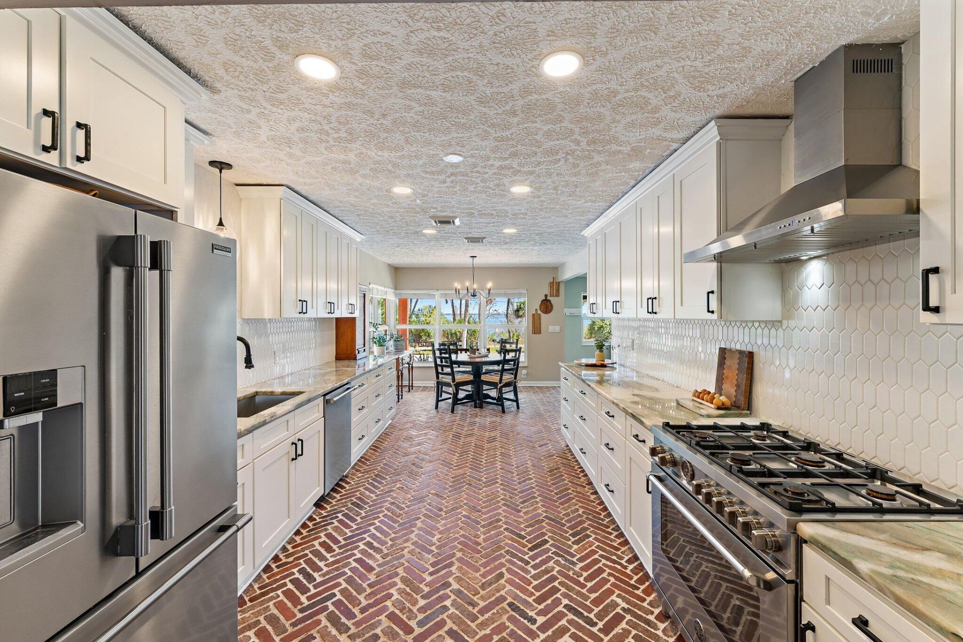 8907 S Indian River Drive, Fort Pierce, FL 34982 Photo
