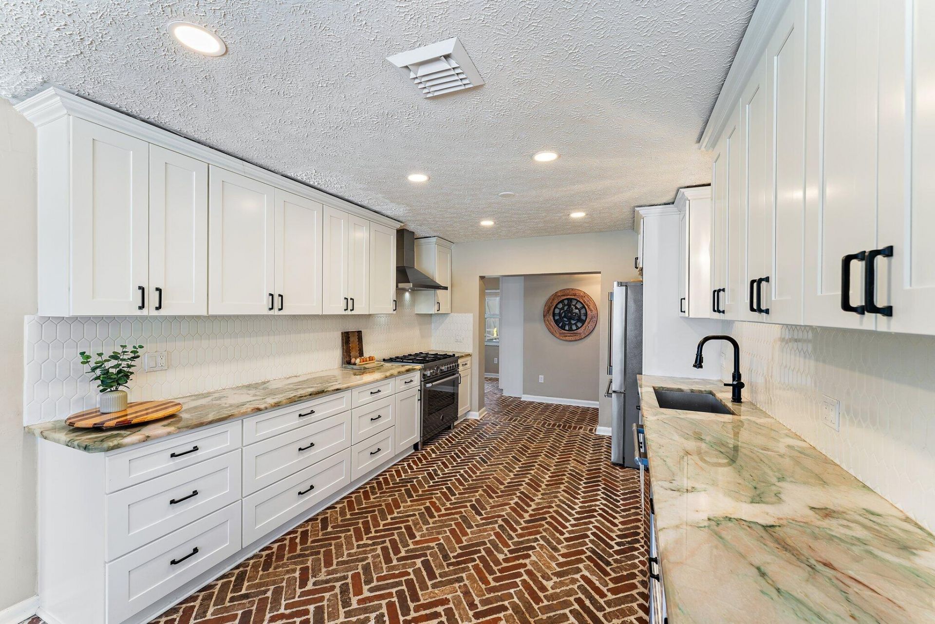 8907 S Indian River Drive, Fort Pierce, FL 34982 Photo