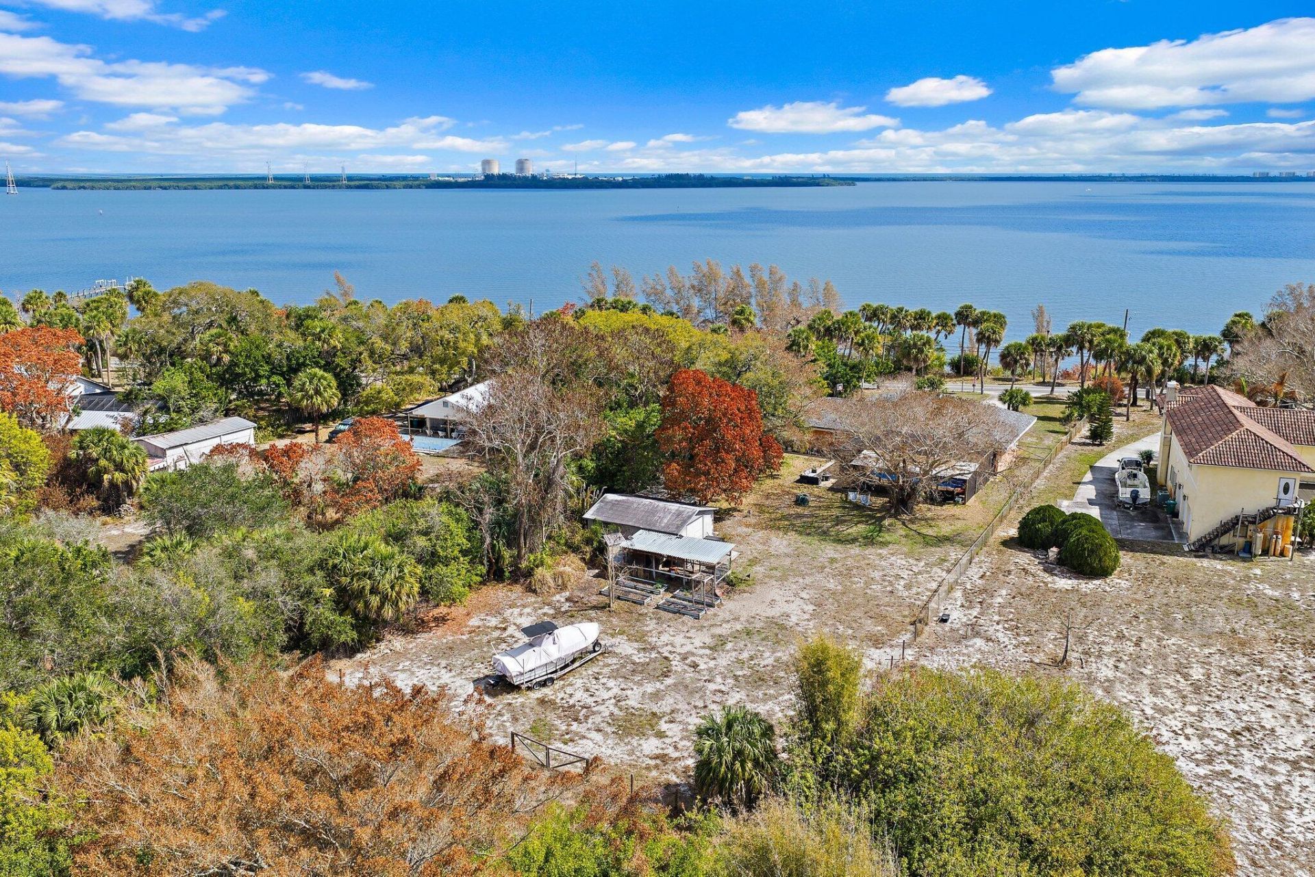 8907 S Indian River Drive, Fort Pierce, FL 34982 Photo