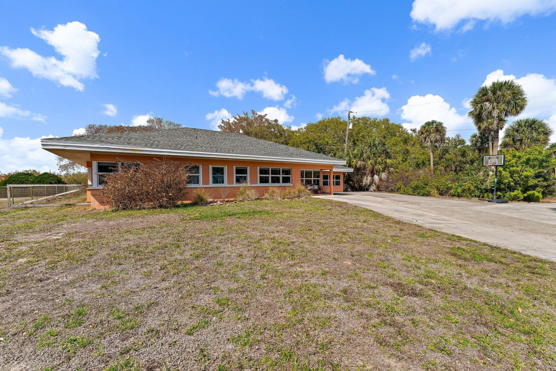 8907 S Indian River Drive, Fort Pierce, FL 34982 Photo