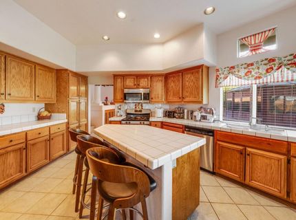 8559 Zinnia Way, Elk Grove, CA 95624 Photo