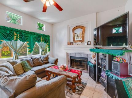 8559 Zinnia Way, Elk Grove, CA 95624 Photo