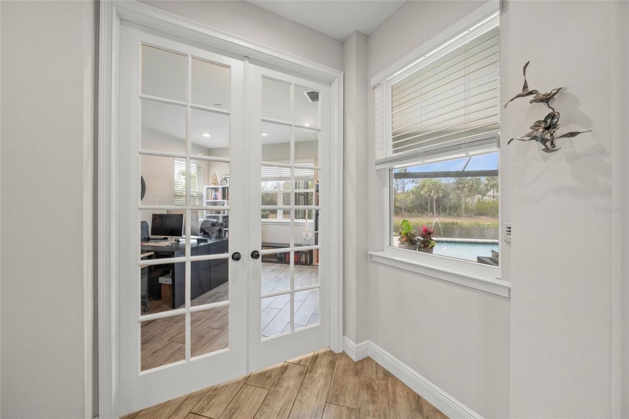 5617 Long Shore Loop, Sarasota, FL 34238 Photo