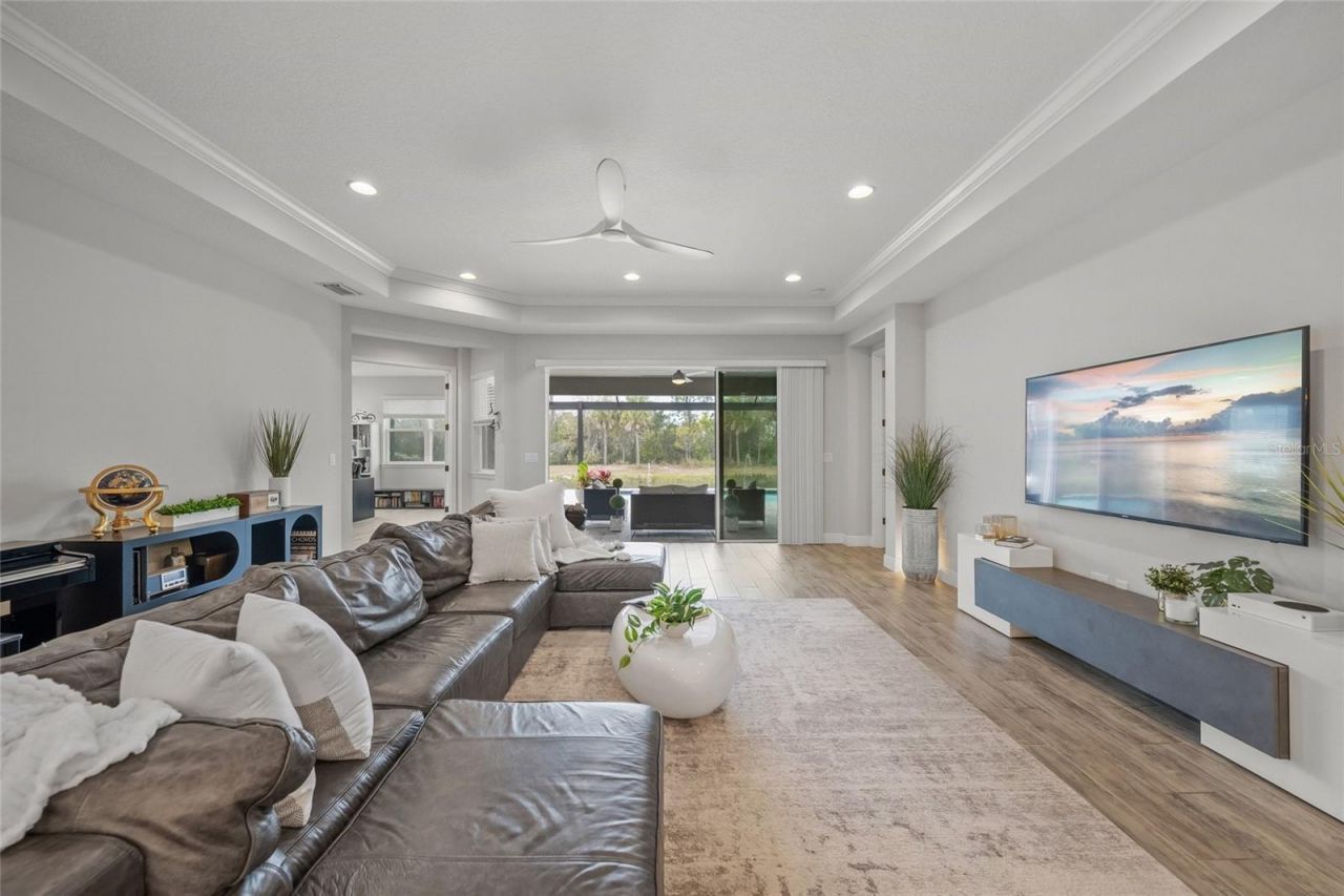 5617 Long Shore Loop, Sarasota, FL 34238 Photo