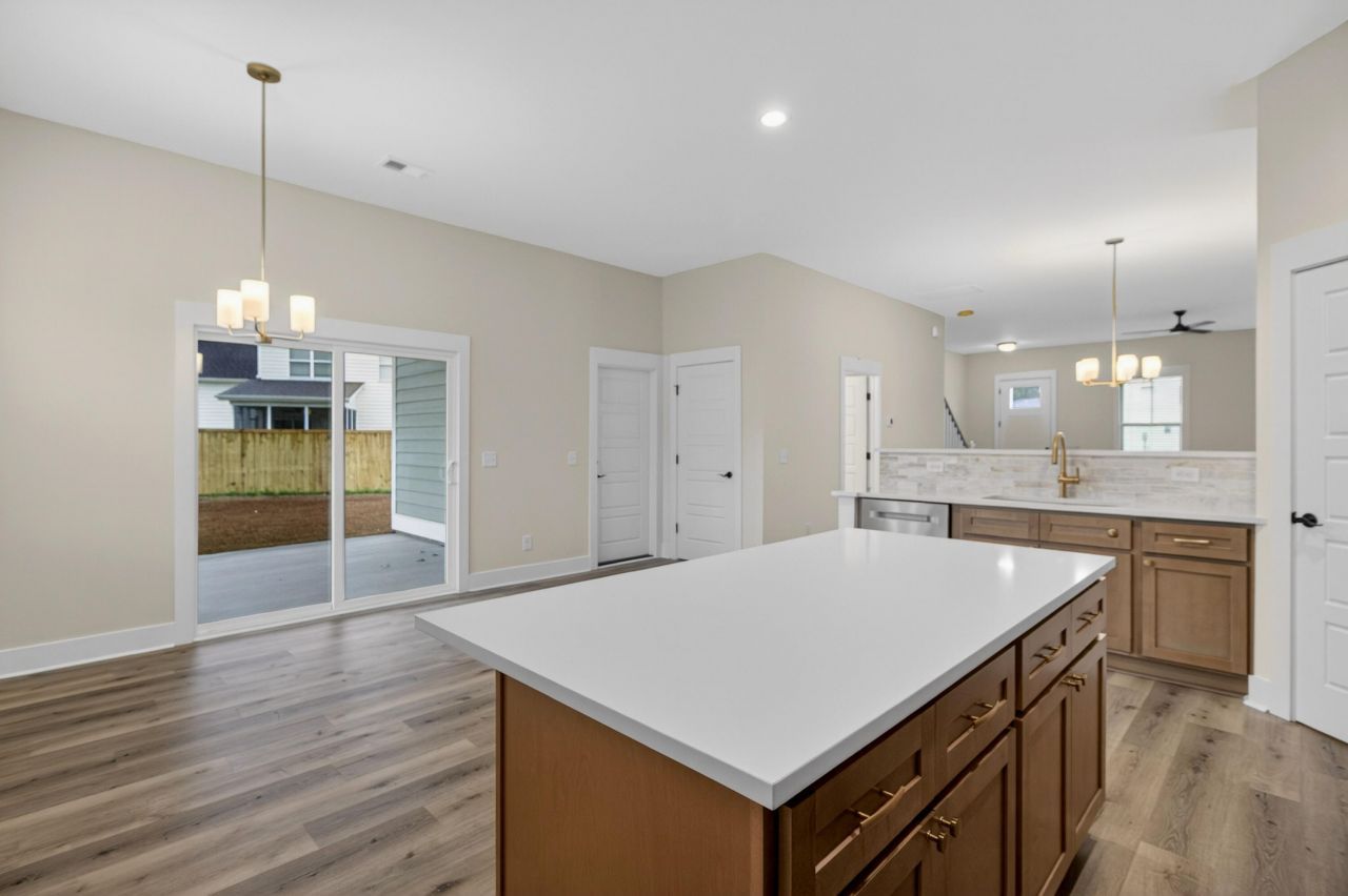 459 Sablewood Drive Photo 14