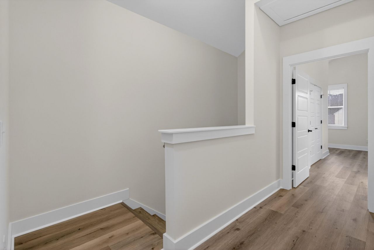 459 Sablewood Drive Photo 22