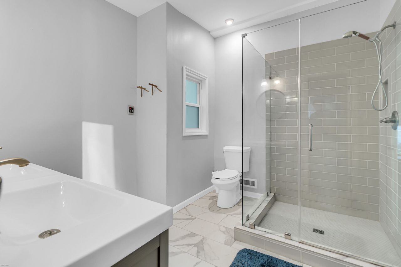 5 Jerry Drive Photo 17