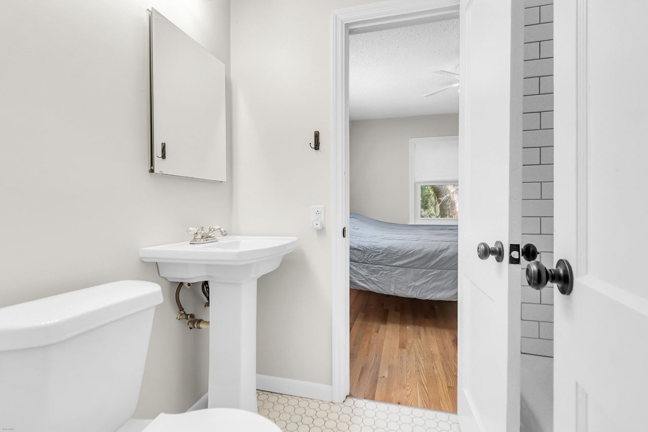 5 Jerry Drive Photo 20