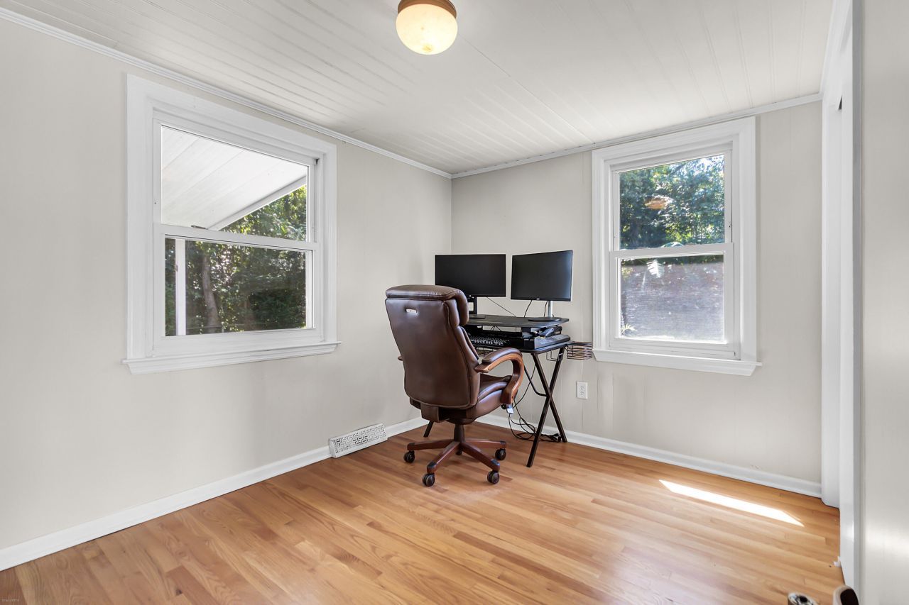 5 Jerry Drive Photo 22