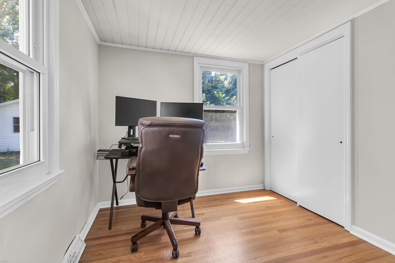 5 Jerry Drive Photo 23