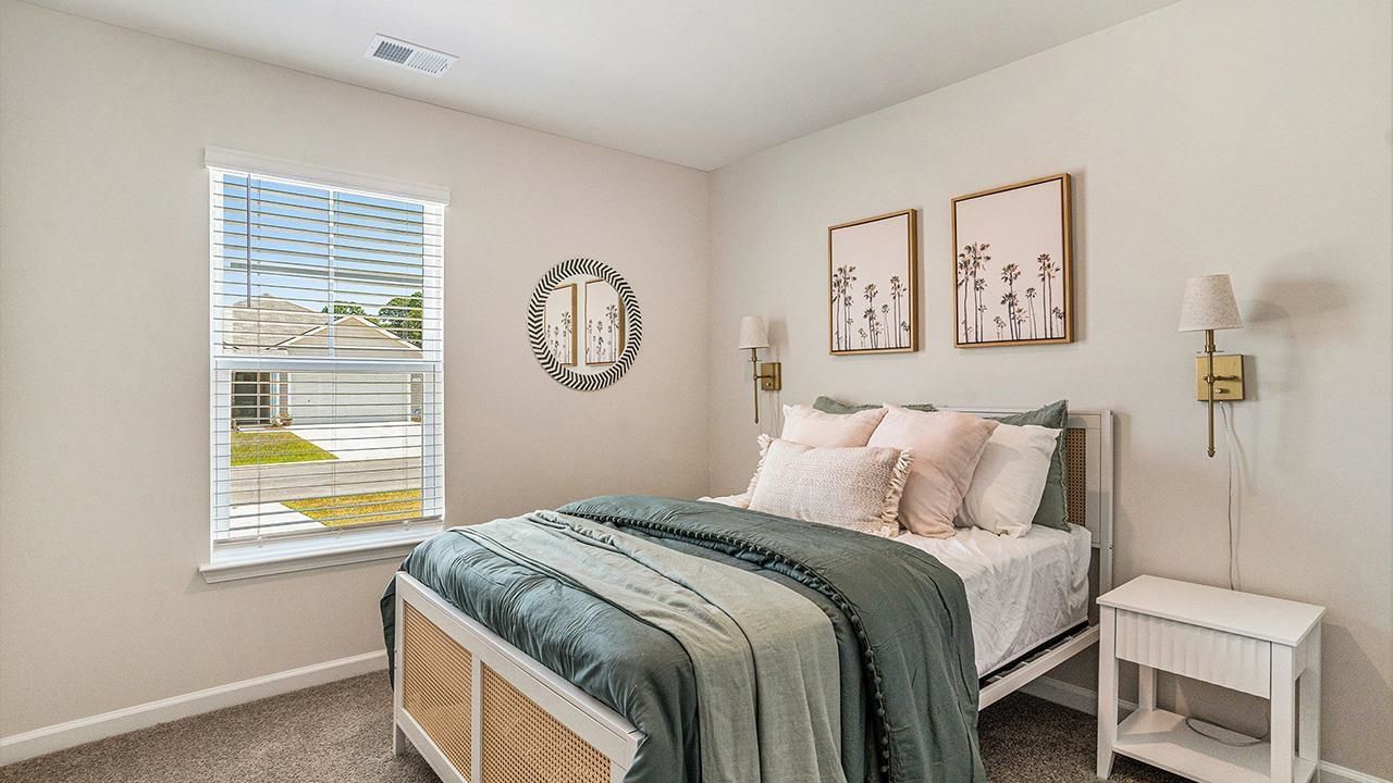 915 Farmers Passage Loop  Photo 10