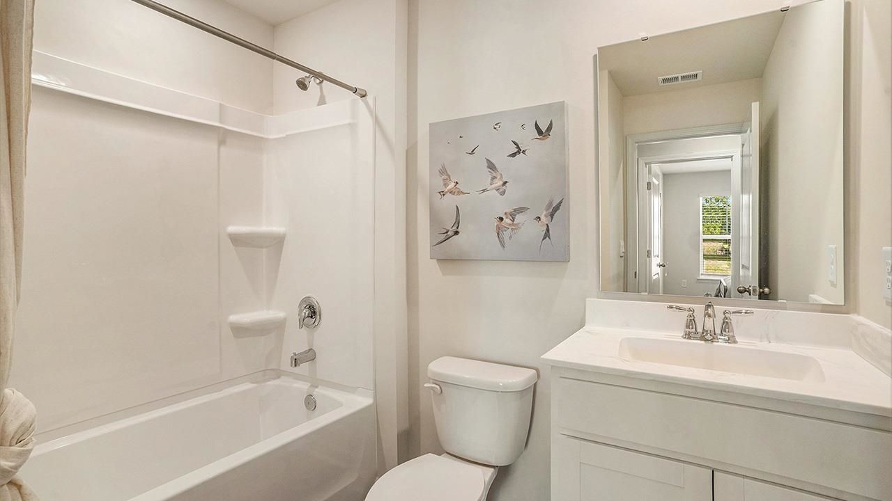 915 Farmers Passage Loop  Photo 12