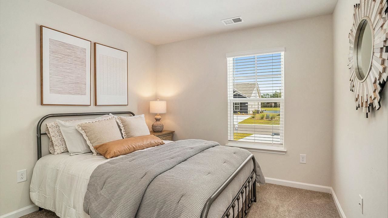 915 Farmers Passage Loop  Photo 8