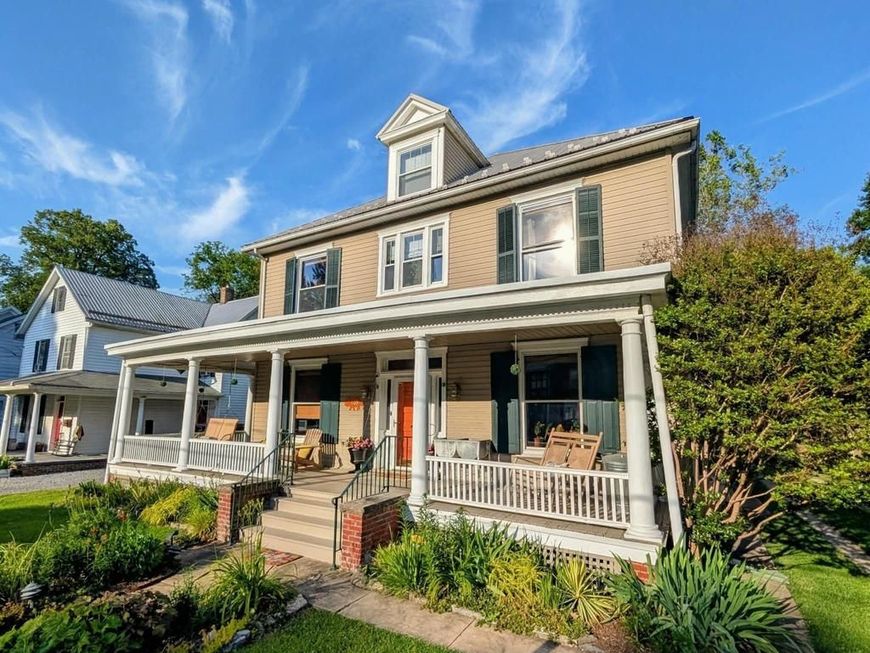105 Linden Avenue, Mercersburg, PA 17236 Main Photo