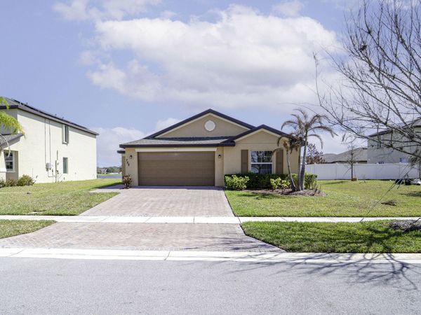 788 Worlington Lane, Fort Pierce, FL 34947