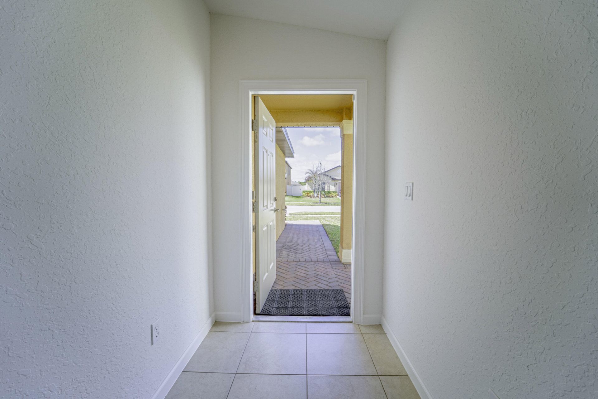 788 Worlington Lane, Fort Pierce, FL 34947 Photo