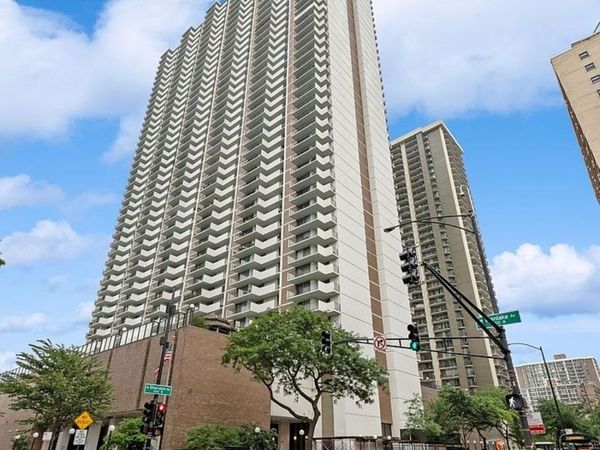6033 N Sheridan Road , Unit 10D, Chicago, IL 60660