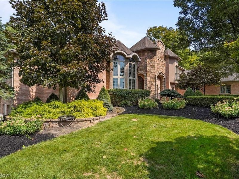 3783 Pioneer Trail, Mantua, OH 44255 Photo 3