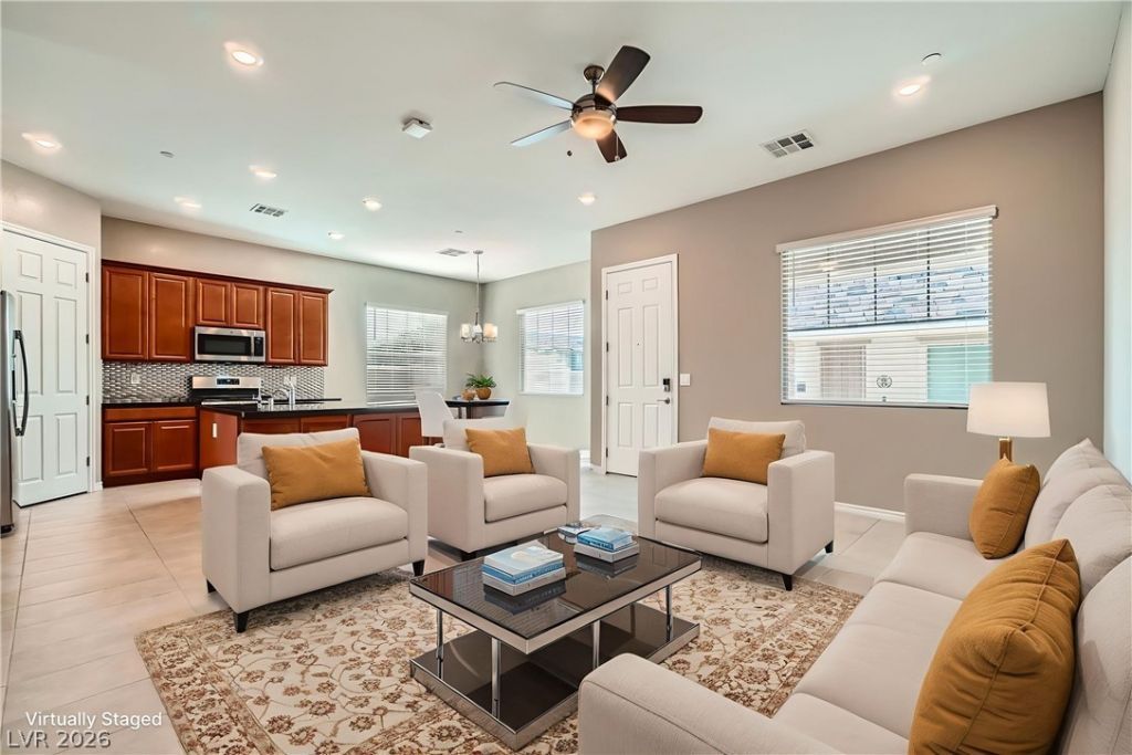 208 Coltrane Canyon Avenue, Henderson, NV 89011