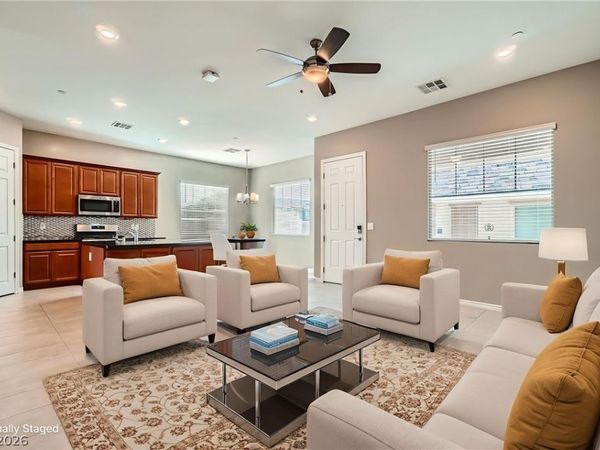 208 Coltrane Canyon Avenue, Henderson, NV 89011