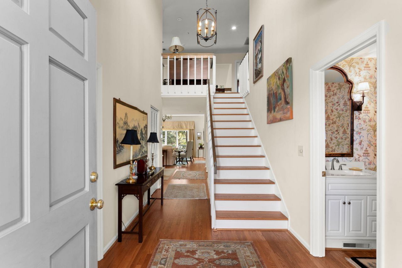 610 Harbor Creek Place Photo 10