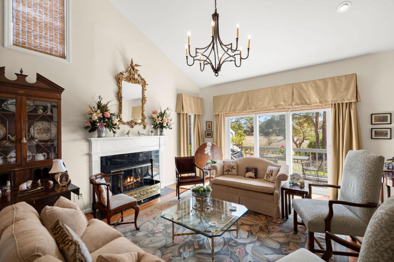 610 Harbor Creek Place Photo 11