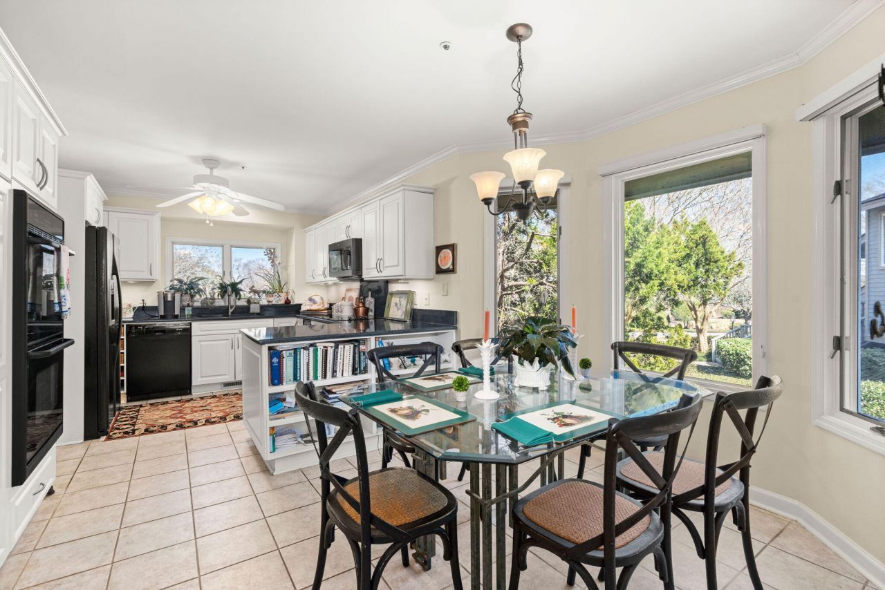 610 Harbor Creek Place Photo 20