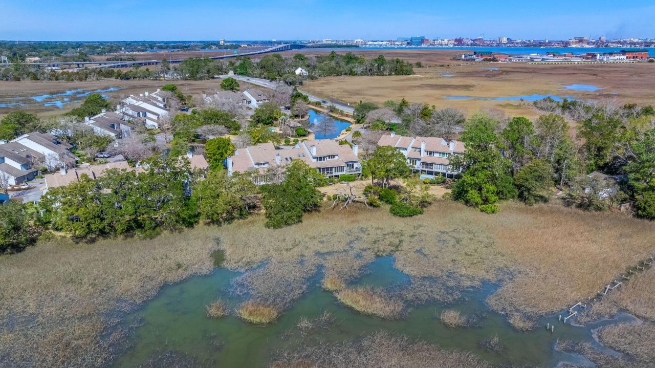 610 Harbor Creek Place Photo 3