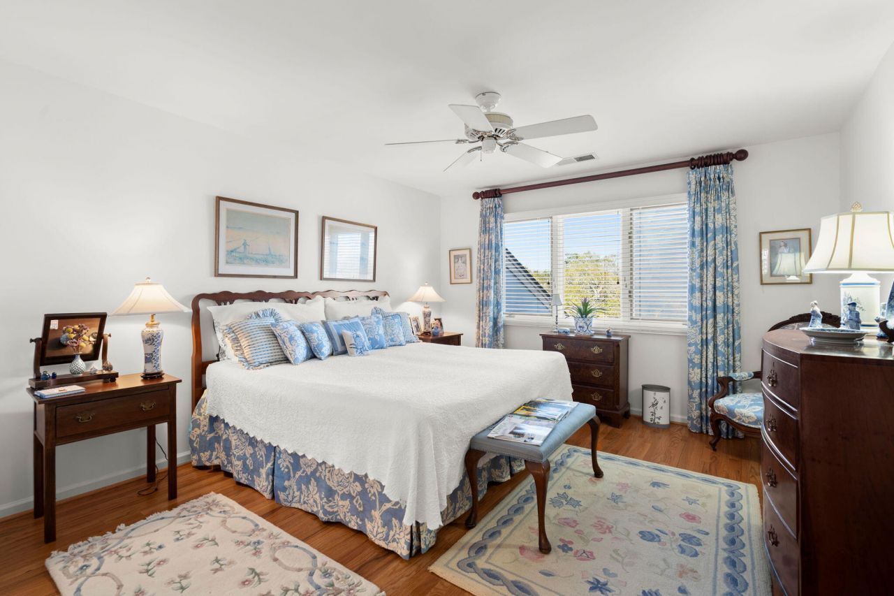 610 Harbor Creek Place Photo 37