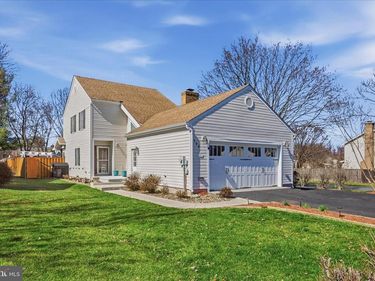 100 KARAKUL COURT, STEPHENS CITY, VA 22655