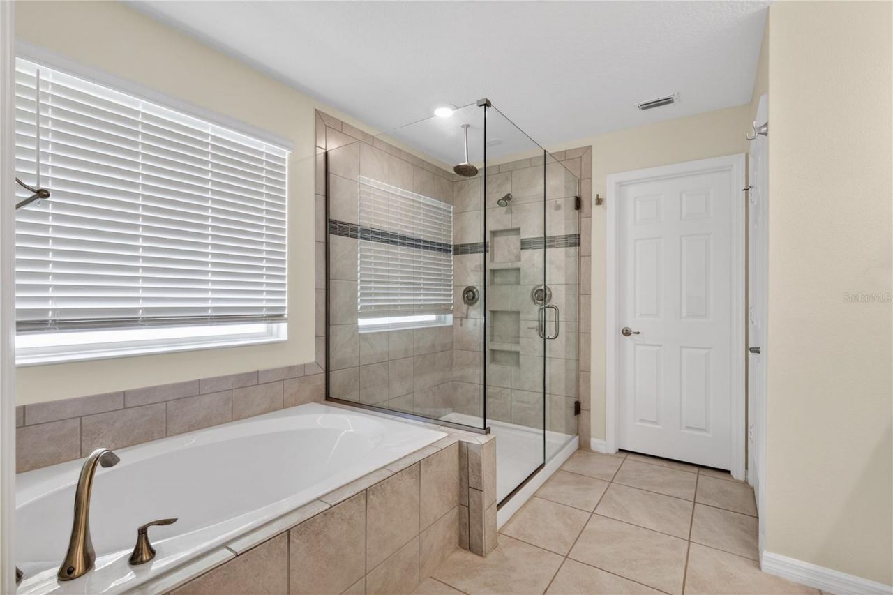 4864 Echo Court , Oviedo, FL 32765 Photo