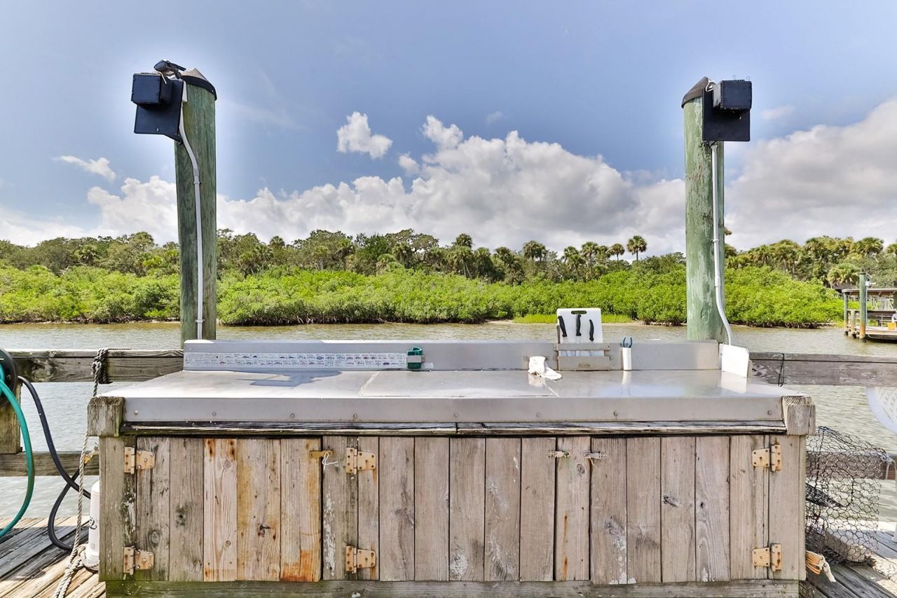 810 N Navigators Way, Edgewater, FL 32141 Photo