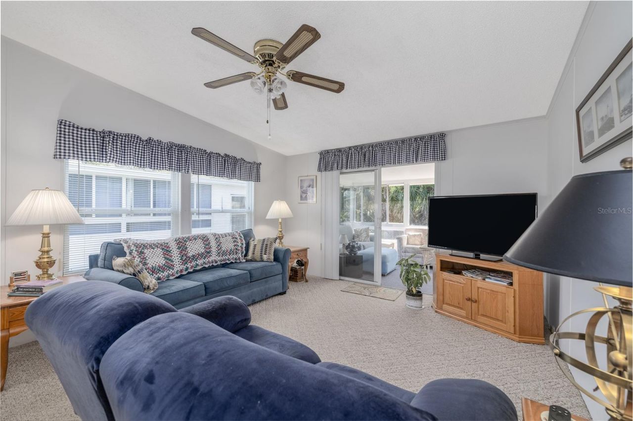 810 N Navigators Way, Edgewater, FL 32141 Photo