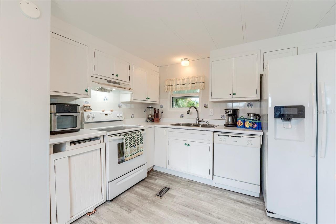 24631 S Seas Boulevard , Bonita Springs, FL 34134 Photo