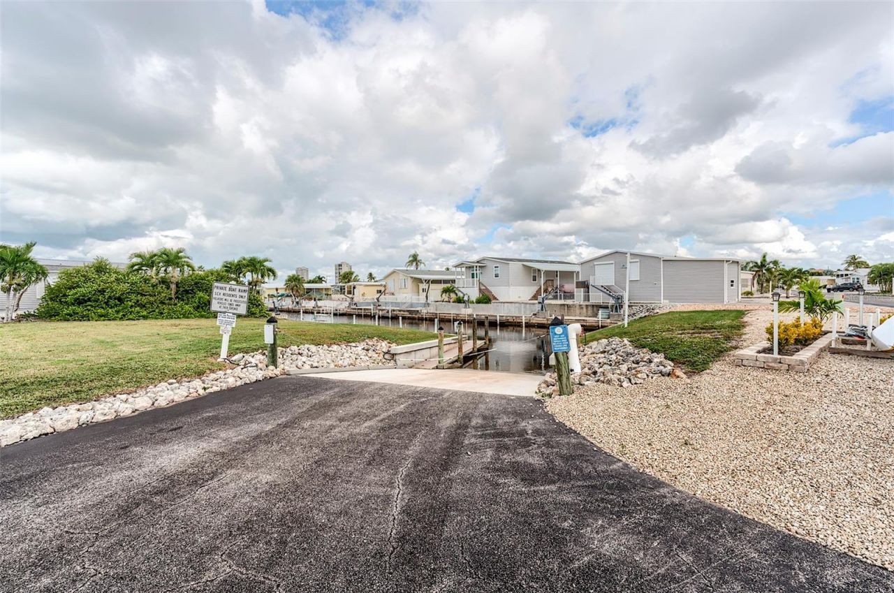 24631 S Seas Boulevard , Bonita Springs, FL 34134 Photo