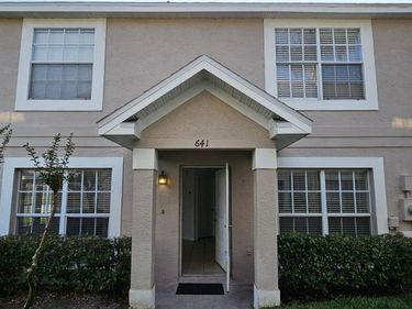 641 KENSINGTON LAKE CIRCLE, BRANDON, FL 33511
