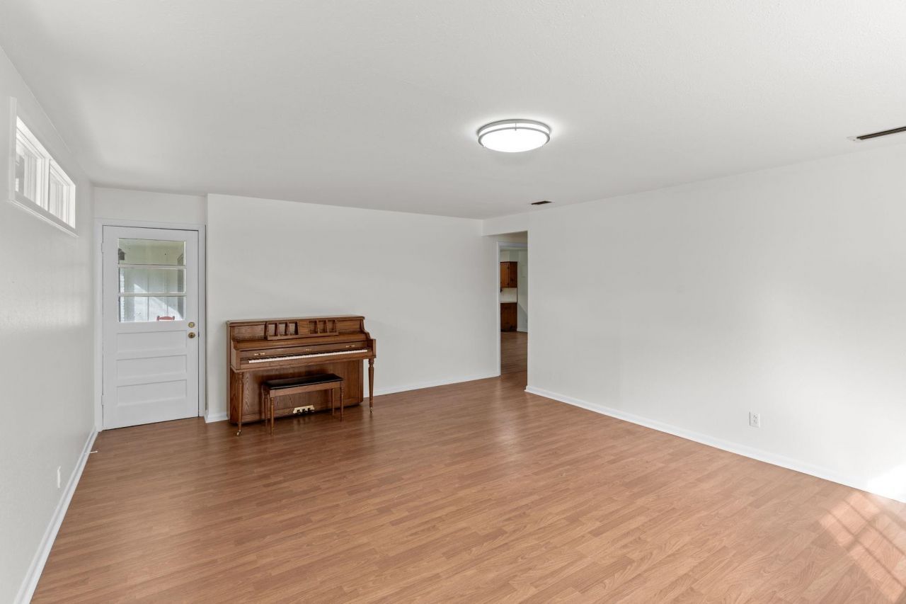 911 NE 1st Street , Havana, FL 32333 Photo