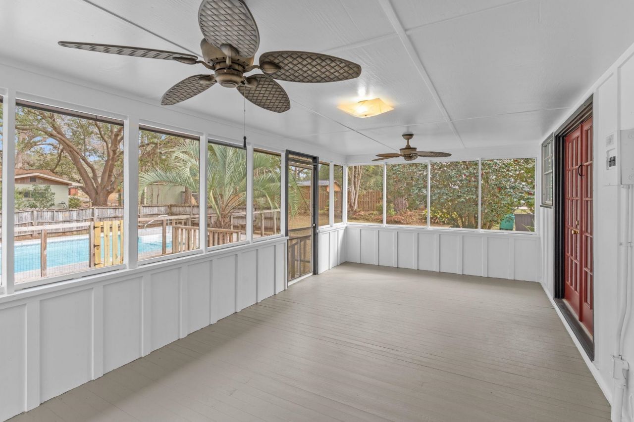 911 NE 1st Street , Havana, FL 32333 Photo