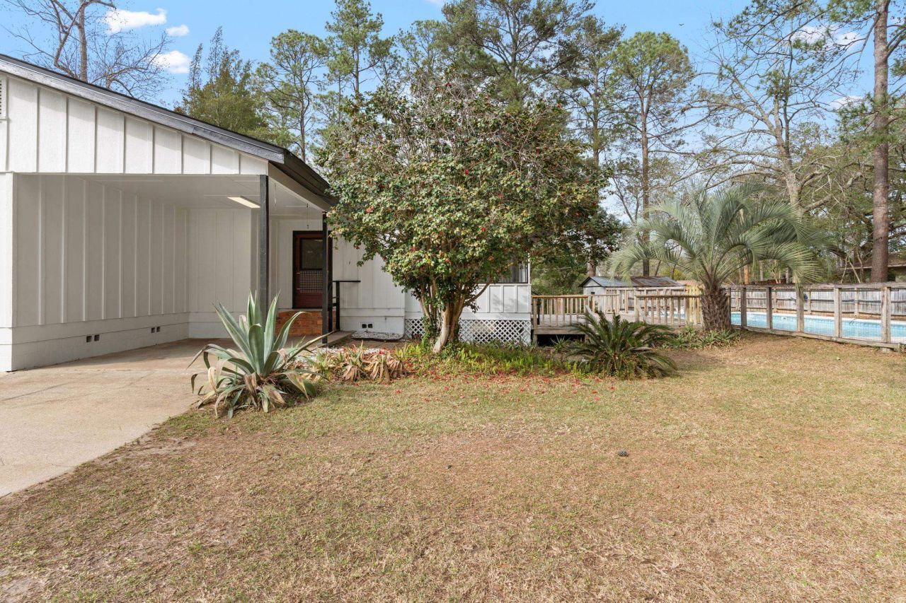 911 NE 1st Street , Havana, FL 32333 Photo