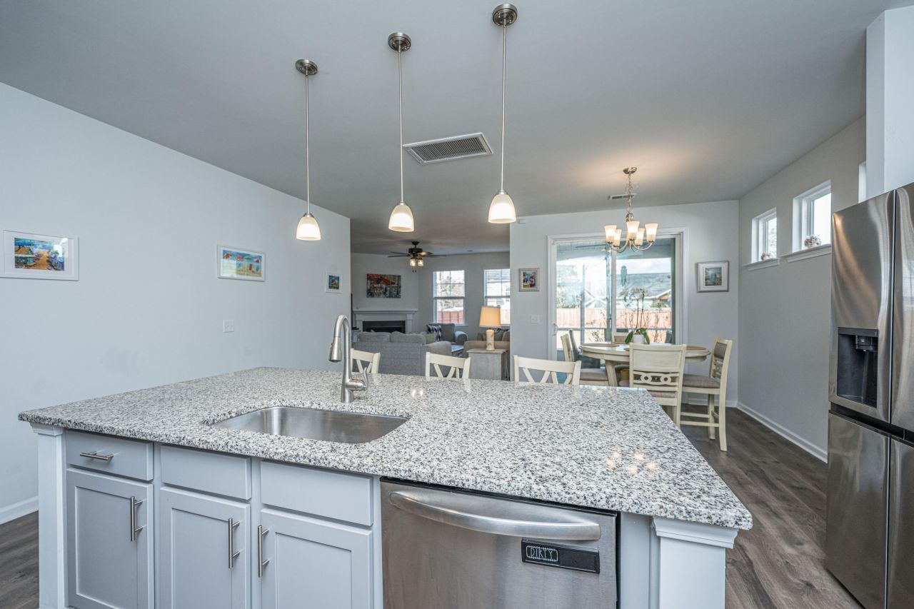 2750 Sunrose Lane Photo 10