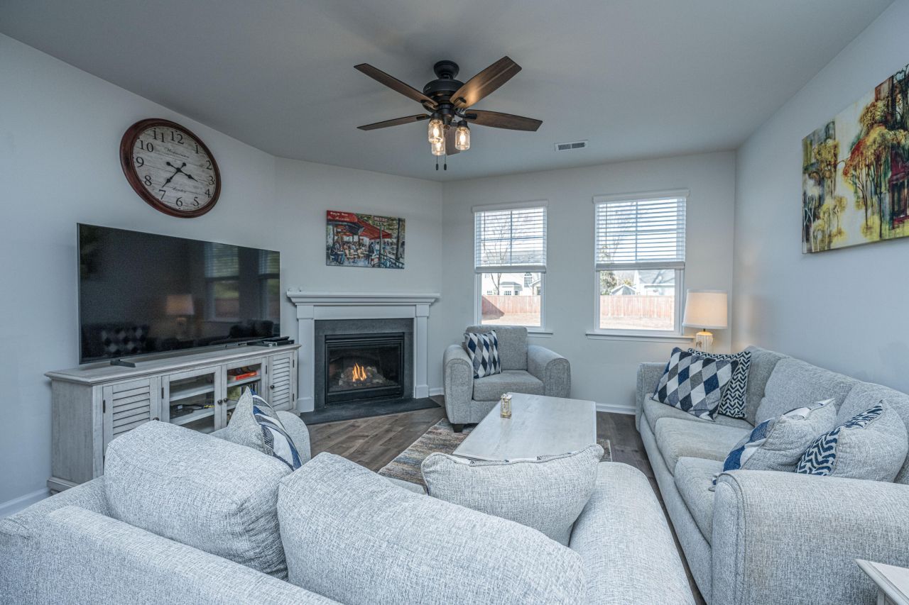 2750 Sunrose Lane Photo 15