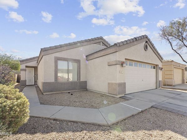 11817 W MAUNA LOA Lane, El Mirage, AZ 85335