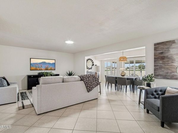 10418 W PRAIRIE HILLS Circle, Sun City, AZ 85351