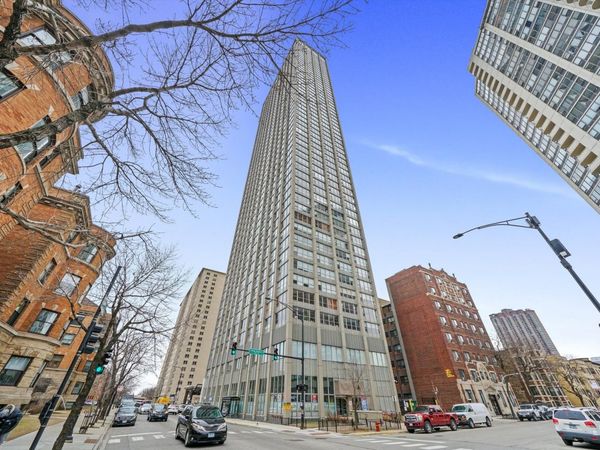 Unit 4312, Chicago, IL 60613