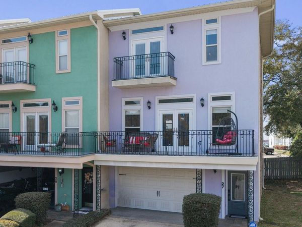 27 Oak Alley Lane, Long Beach, MS 39560