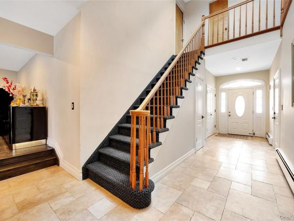 708 Park Lane, Cedarhurst, NY 11516