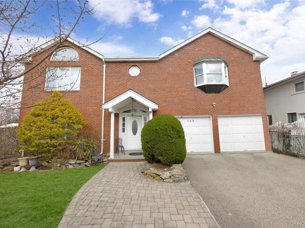 708 Park Lane, Cedarhurst, NY 11516