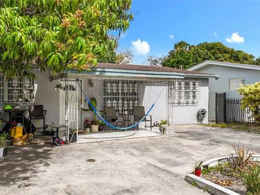 841 ATLANTIC AVENUE, OPA LOCKA, FL 33054